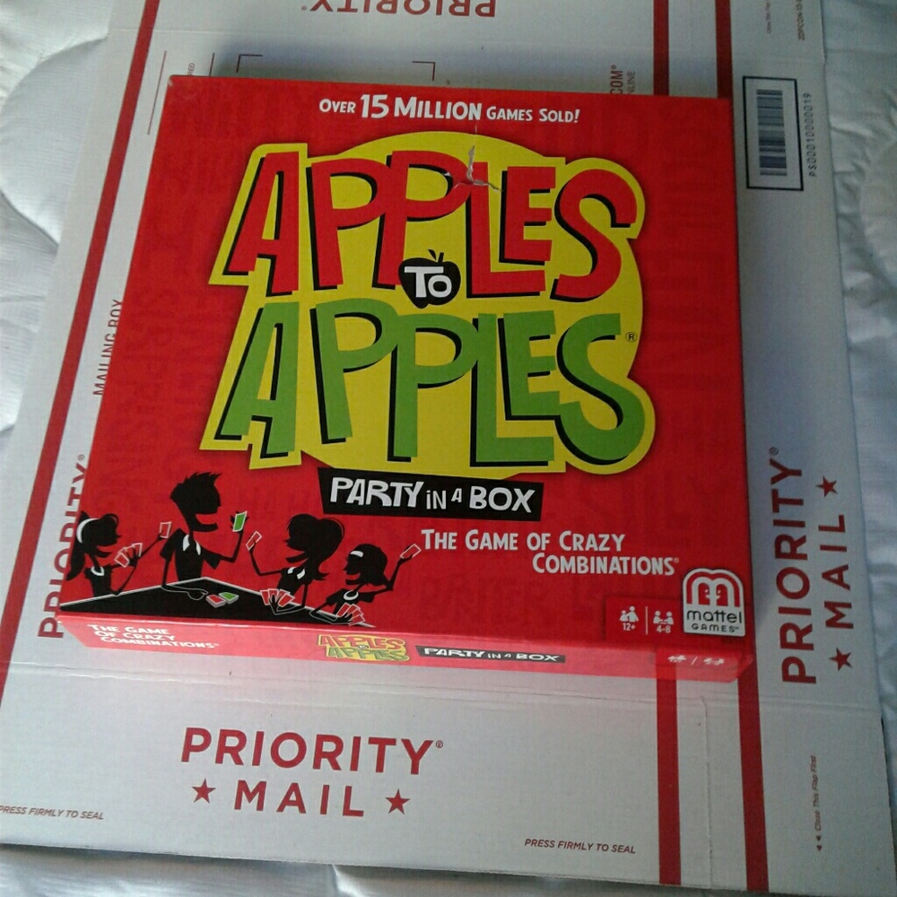 Apples to Apples party in a box gameboard games